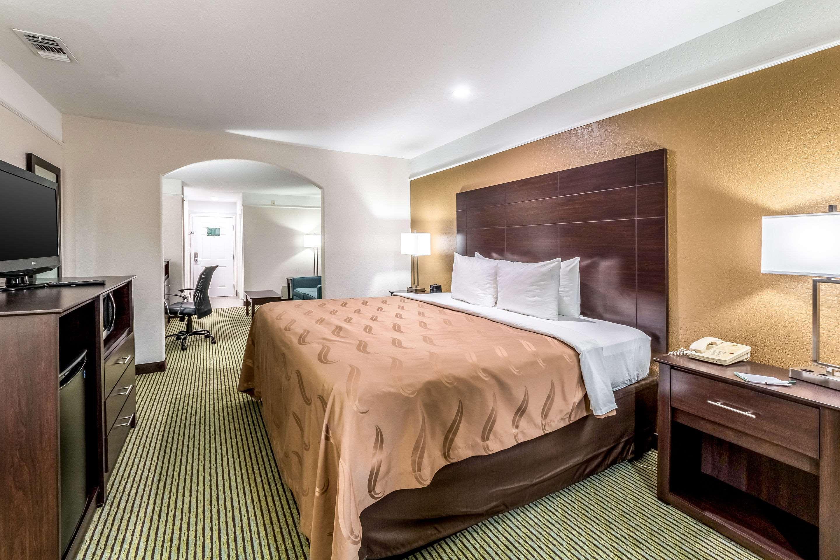 Quality Inn & Suites Seaworld North San Antonio Kültér fotó