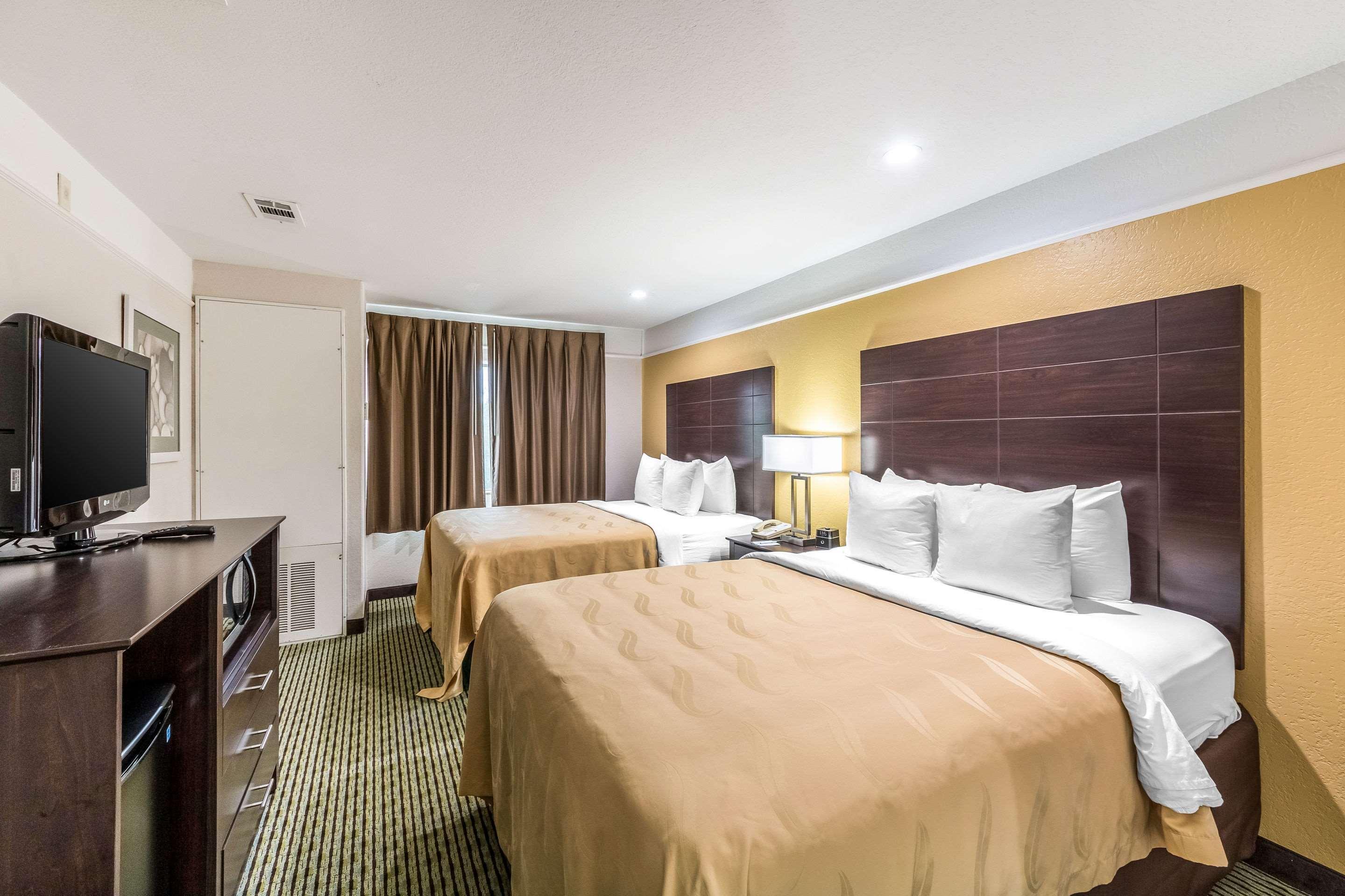 Quality Inn & Suites Seaworld North San Antonio Kültér fotó