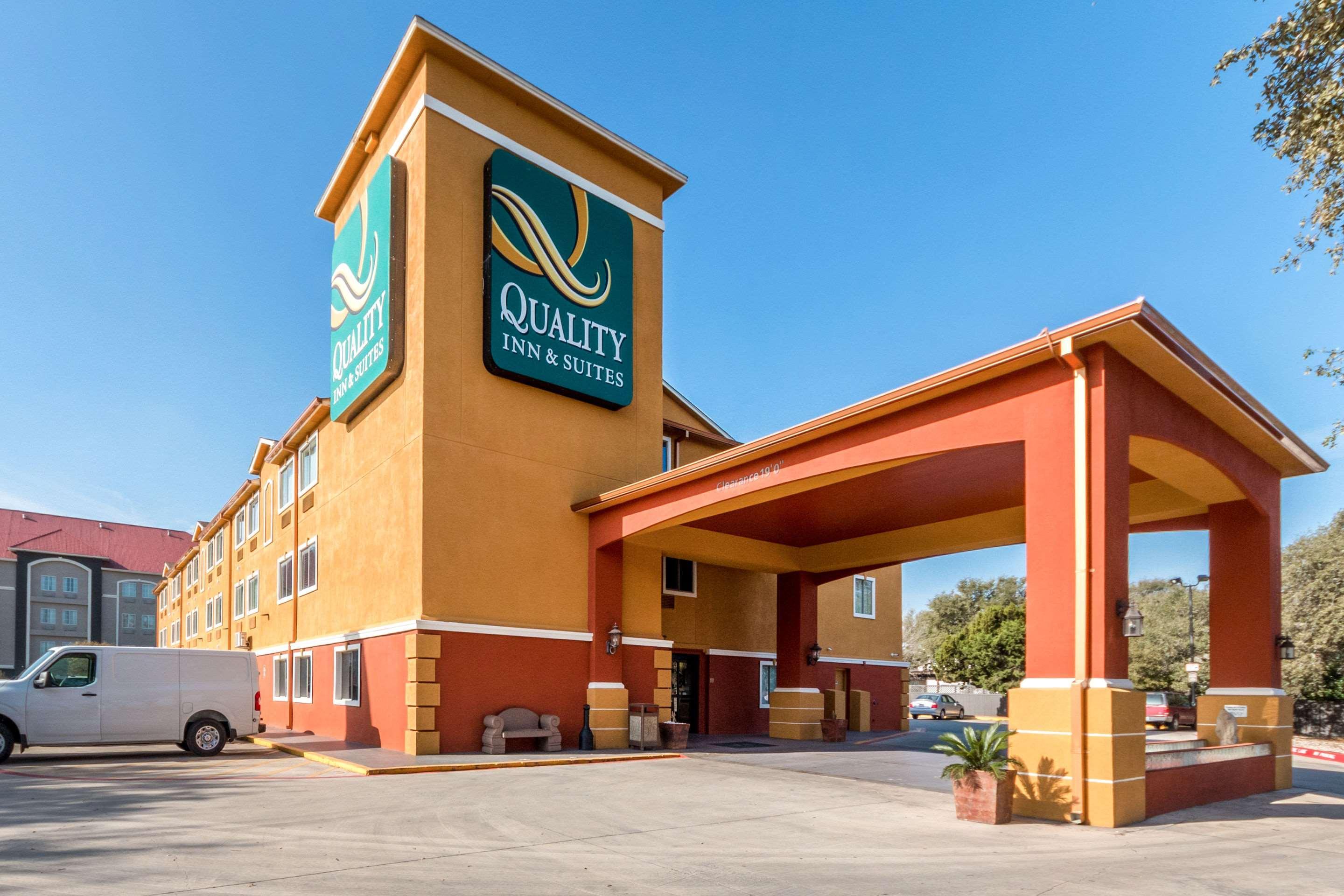 Quality Inn & Suites Seaworld North San Antonio Kültér fotó